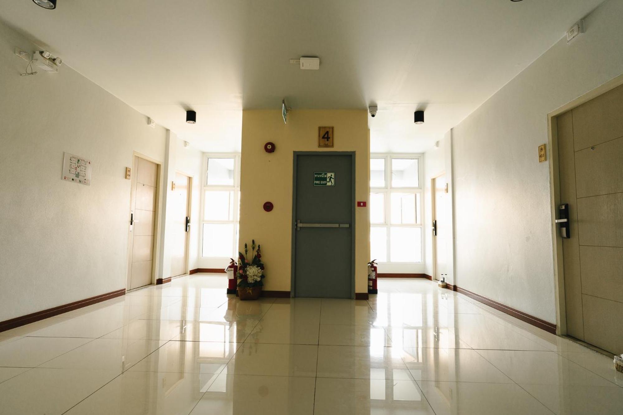 The Ten Hotel Thippanate เชียงใหม่ ภายนอก รูปภาพ